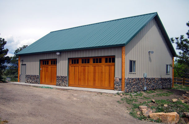 Colorado Custom Garages Warm and Efficient