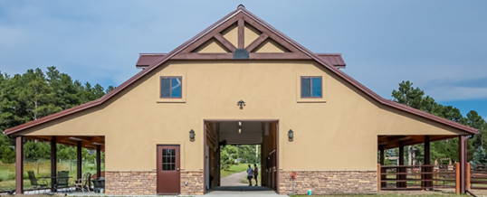 Beautiful Stables & Horse Barns Colorado