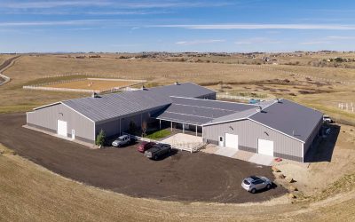 Confident Larkspur Horse Property – Breezeway to Barn & Indoor Arena