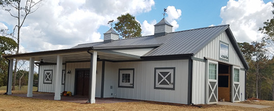 Build Stables for Moving Horses to Colorado