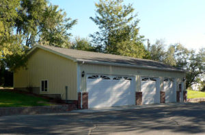 detached garage