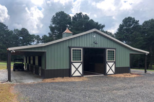 Horse Barns and Custom Barns